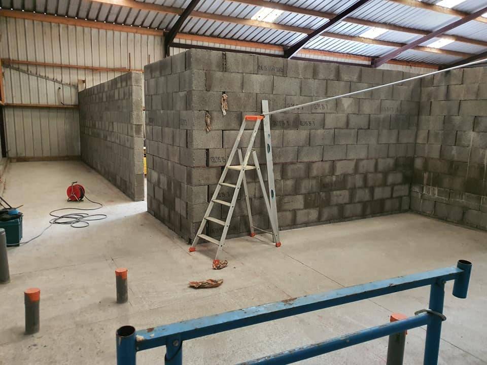 Création d'un plancher OSB dans un bâtiment industr