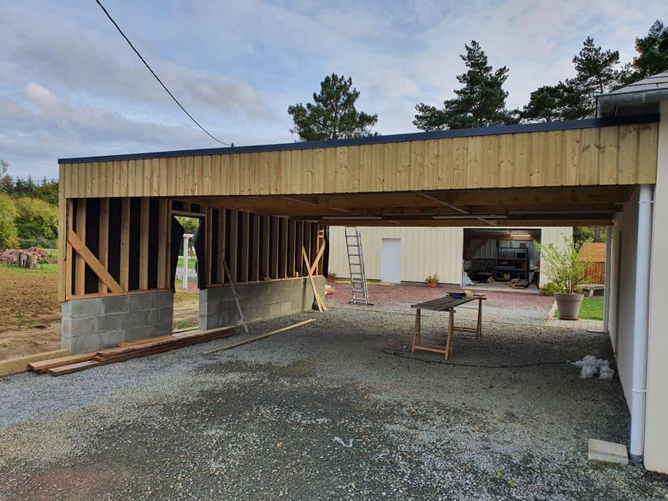 Pose de bardage et carport à ossature bois